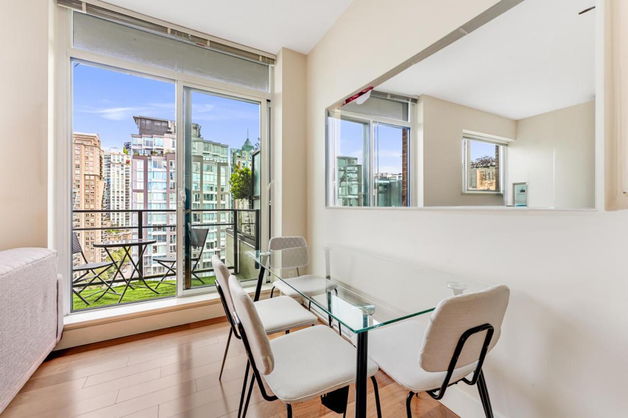 Cozy 1 Bdr Apartment Located In Yaletown Area With City View فانكوفر المظهر الخارجي الصورة